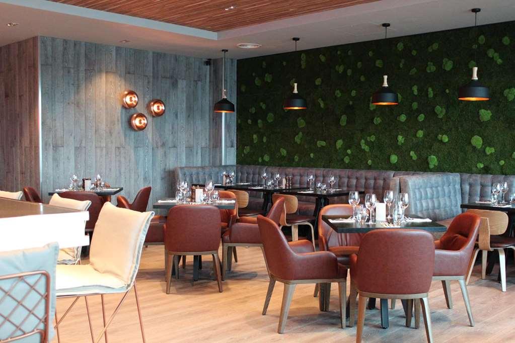 Village Hotel Newcastle Holystone  Restoran foto