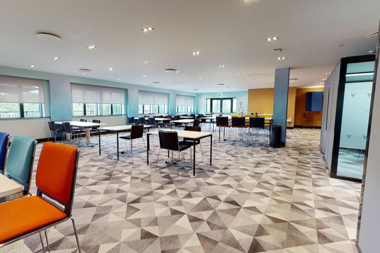 Village Hotel Newcastle Holystone  Bagian luar foto